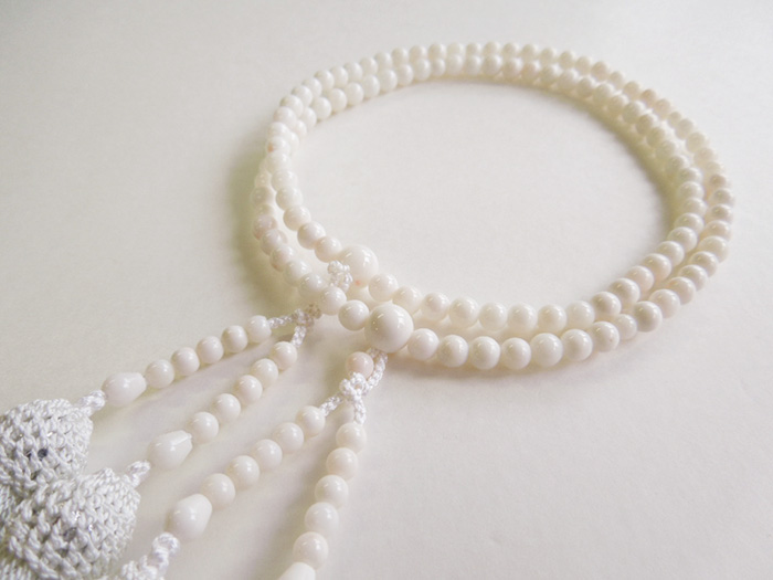 白珊瑚の数珠（念珠） （真言宗）・二輪 /約5.7ミリ/天然本珊瑚/さんご