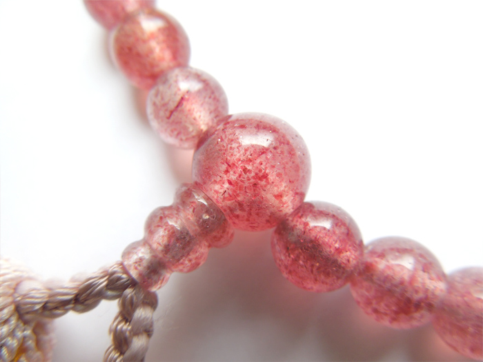 ストロベリークォーツ7mm片手数珠 二五房共仕立 お数珠の安田念珠店へ